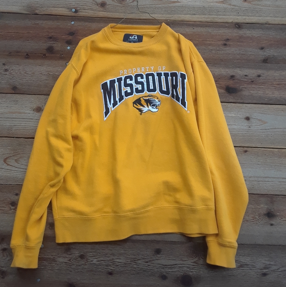 Mizzoui Sweater